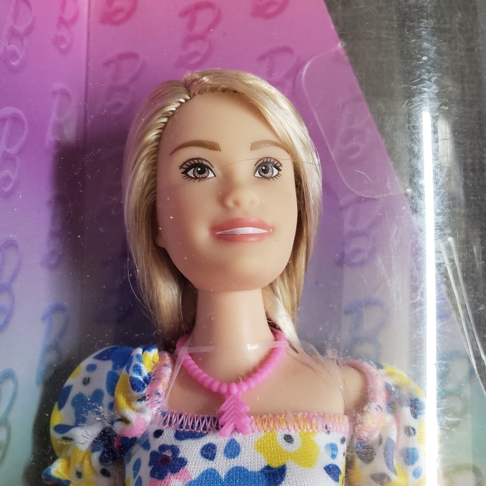 Barbie Fashionistas Doll #208 with Down Syndrome Wearing Floral Dress - Picture 4 of 5